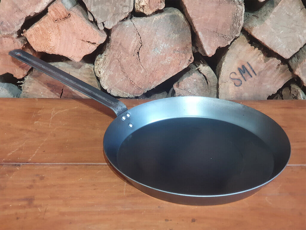 SMI OZ IRON KOOKWARE™ Frying Pans, Skillets & Woks – ASSH 310